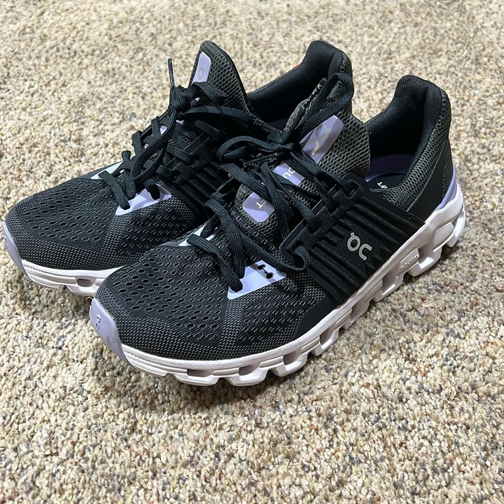 On Running Cloudswift Women’s Size 8